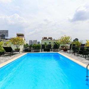 Joviale Hotel